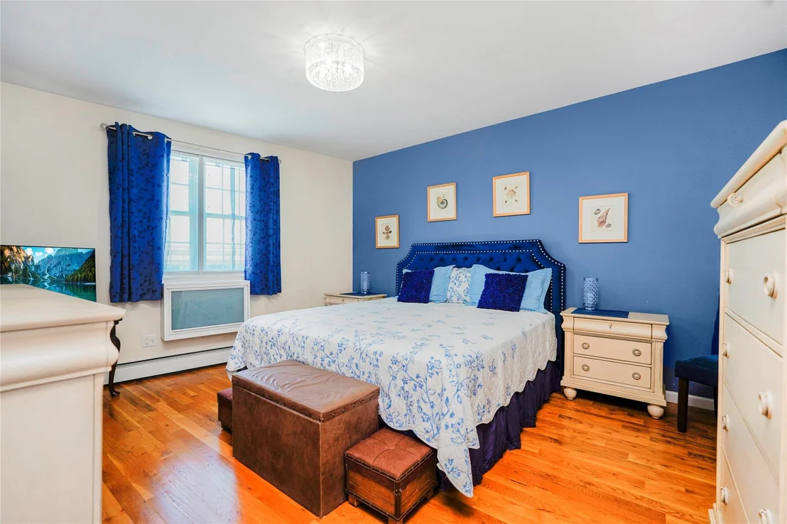Photo of Unit 3D at 2695 Shell Road