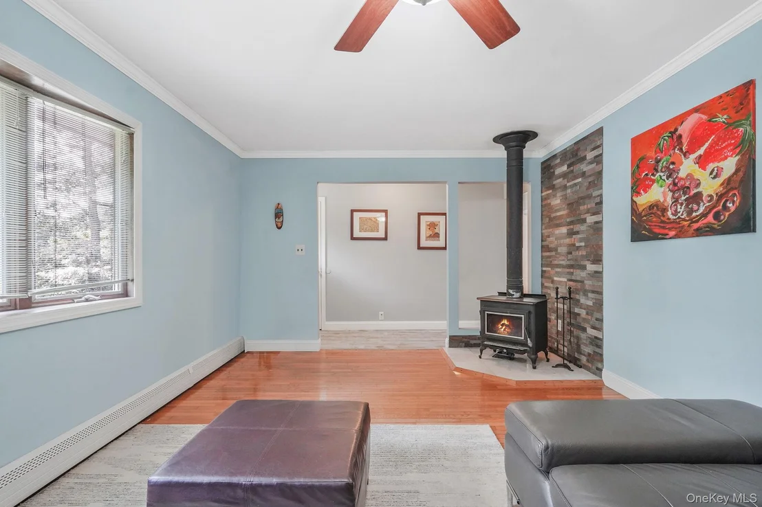 Photo of 29 Patchogue Road