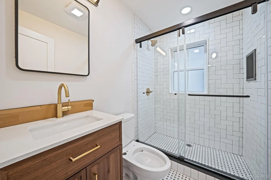 Photo of 2929 Yale Place