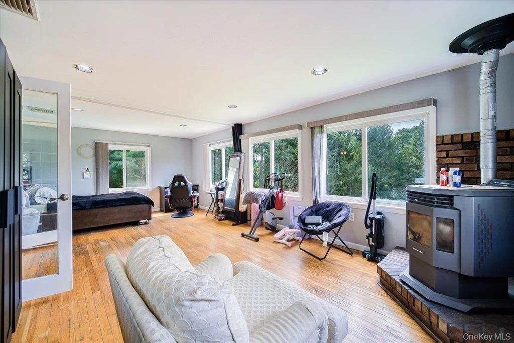 Photo of 46 Harmony Hill Road