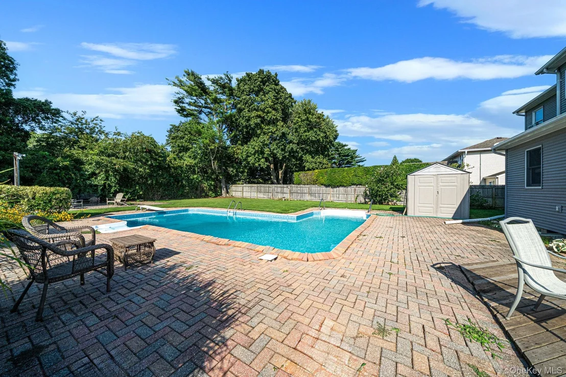 Photo of 65 Sylvia Drive