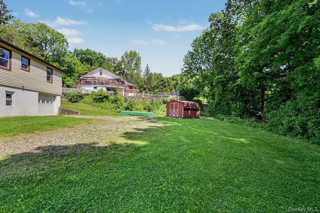 Photo of 22 Manor Way
