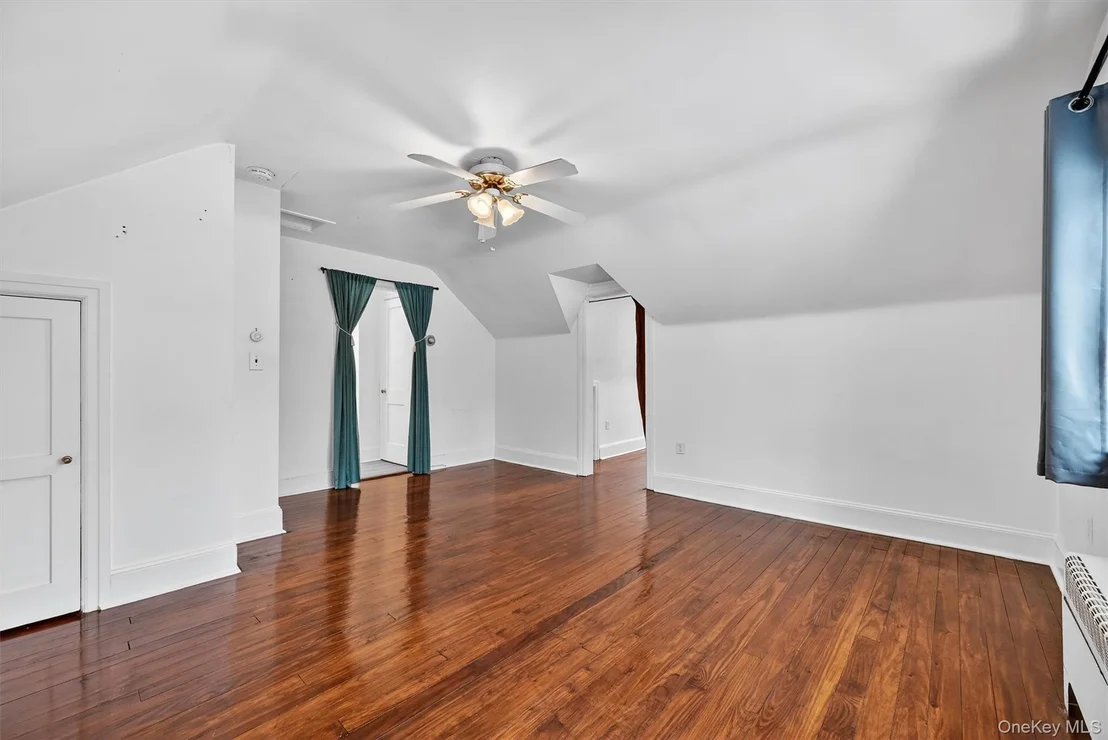 Photo of 51 Lakeside Road