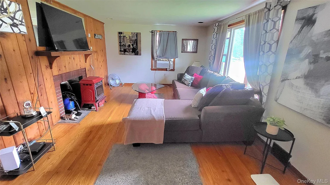 Photo of 6 Bircher Avenue