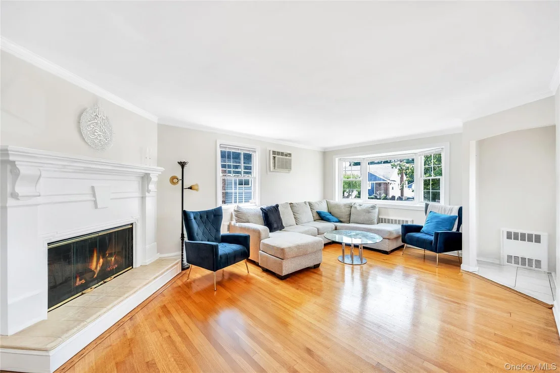Photo of 64 Hodson Avenue