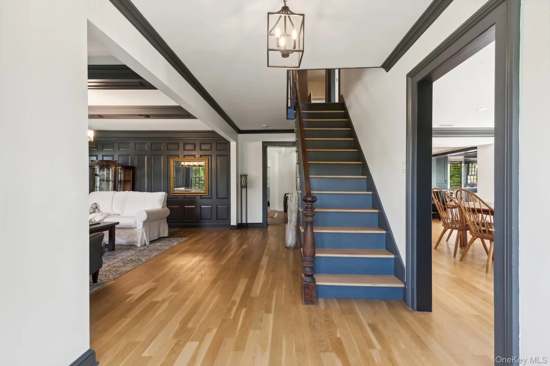 Photo of 15 Lloyd Harbor Road