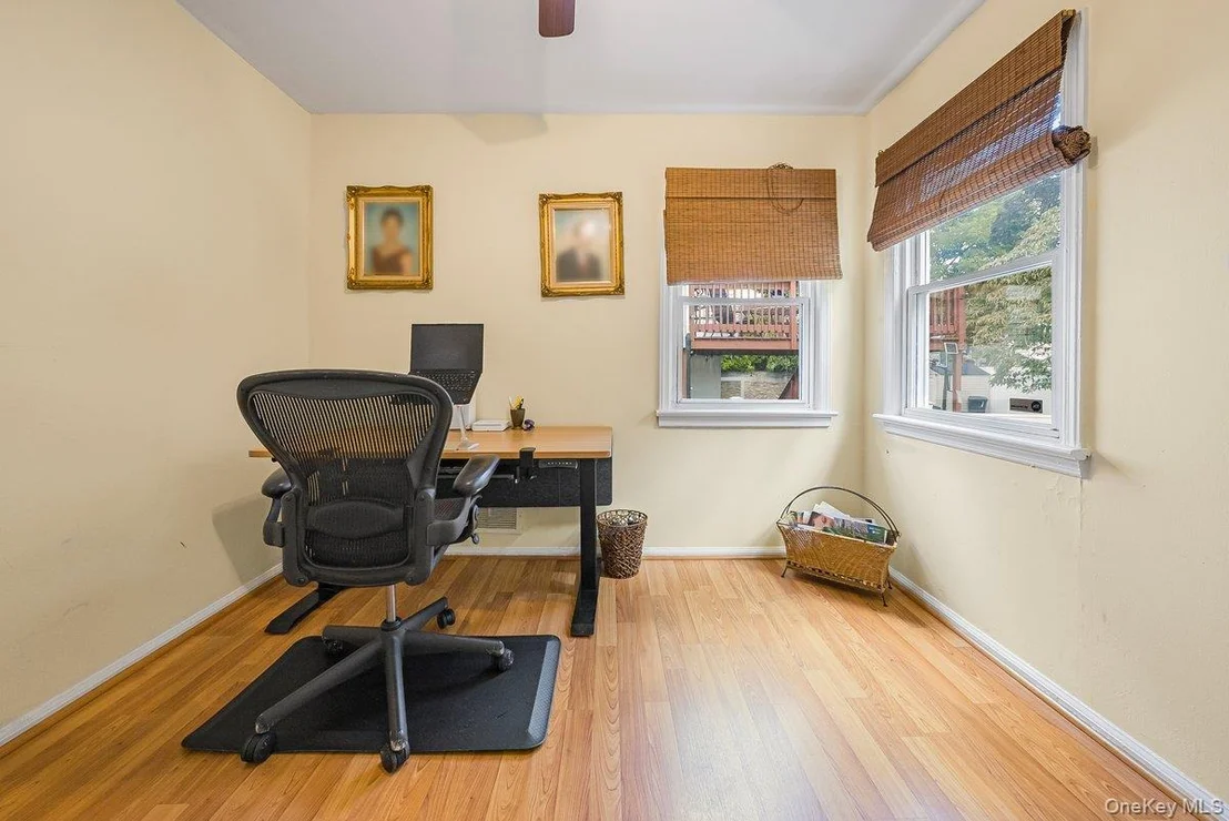 Photo of 104 Lefferts Road