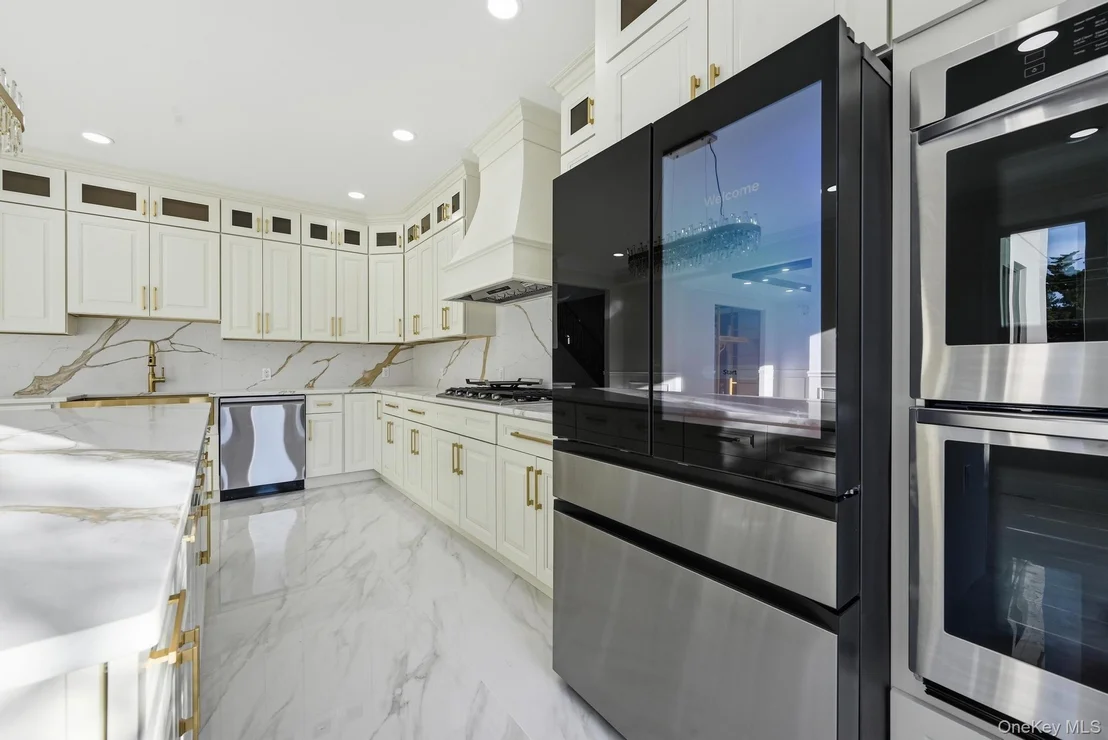 Photo of 51 Sobro Avenue