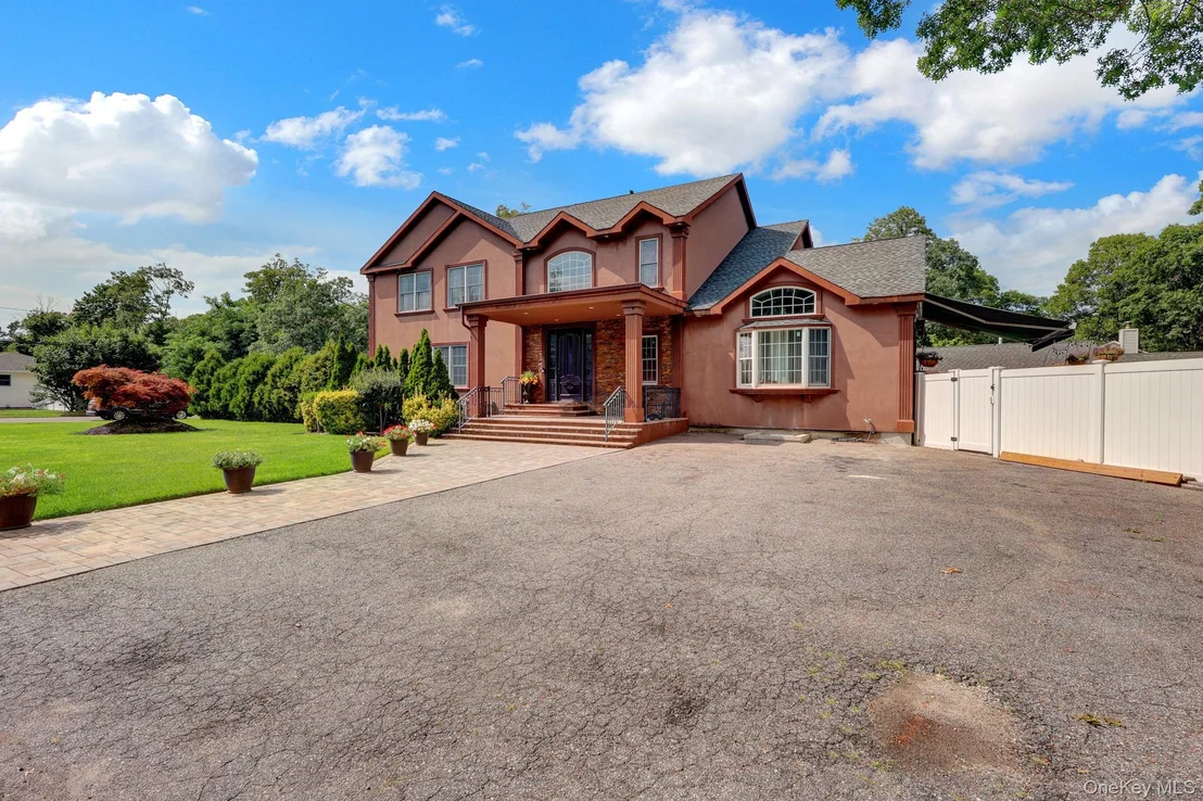Photo of 21 Morris Avenue