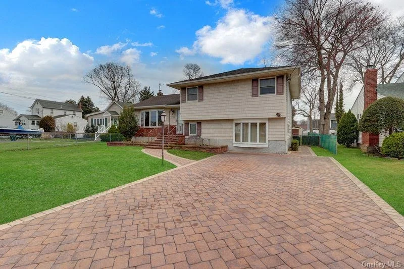 Photo of 50 Independence Avenue