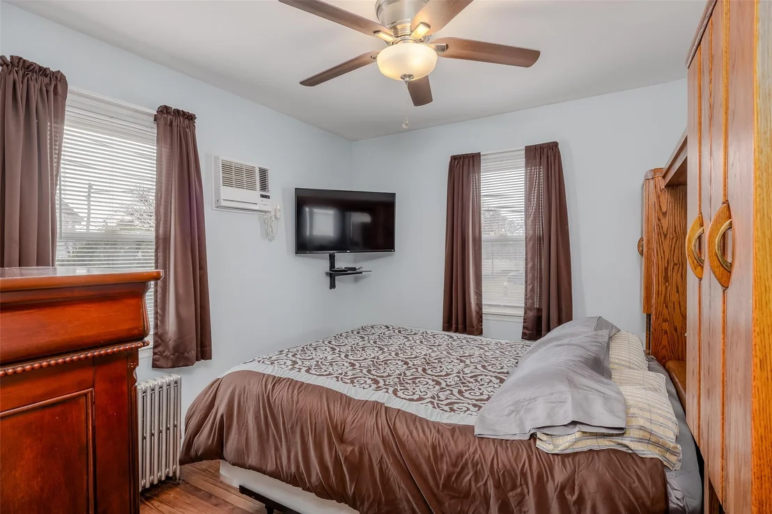 Photo of 2279 Townsend Road