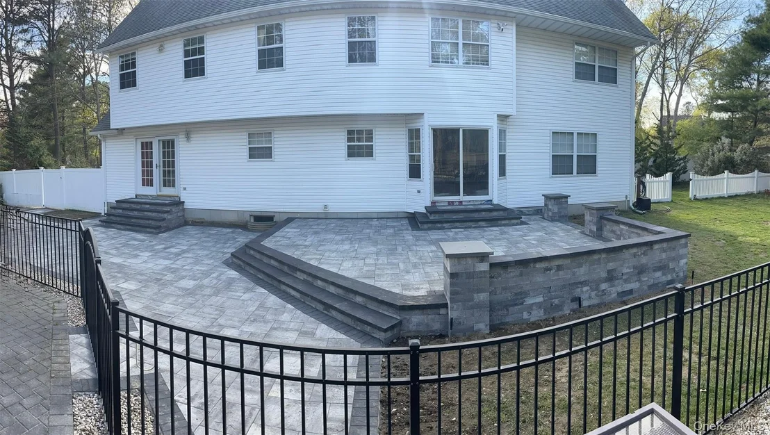 Photo of 47 Cobblestone Drive