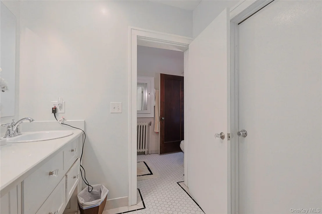 Photo of 404 Downing Way