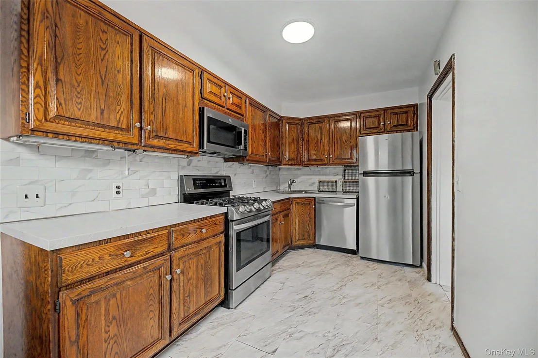 Photo of 25 Longmeadow Road