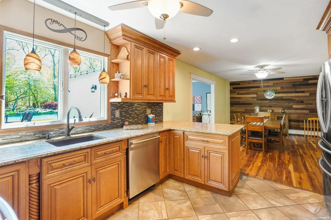 Photo of 24 Rustic Road