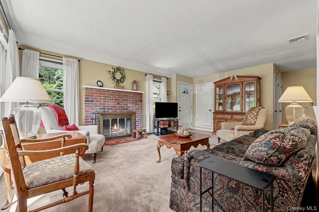 Photo of 22 Manor Way