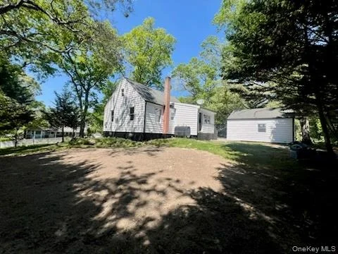 Photo of 100 Maple Lane
