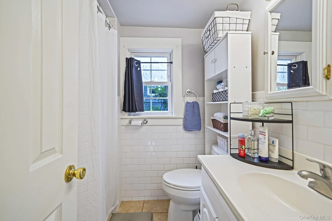 Photo of 45 Maple Avenue