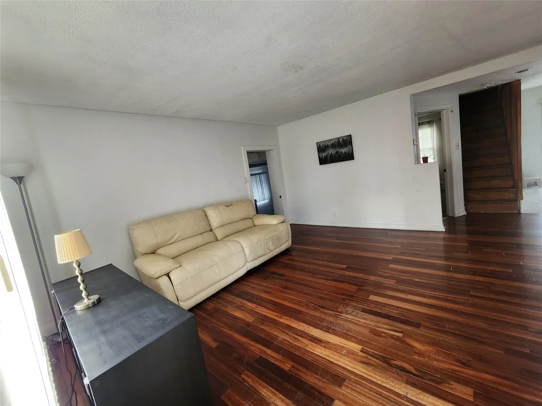 Photo of 24 Standish Road