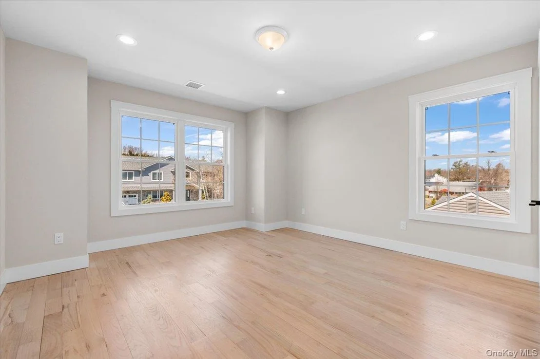 Photo of 32 Sherman Road