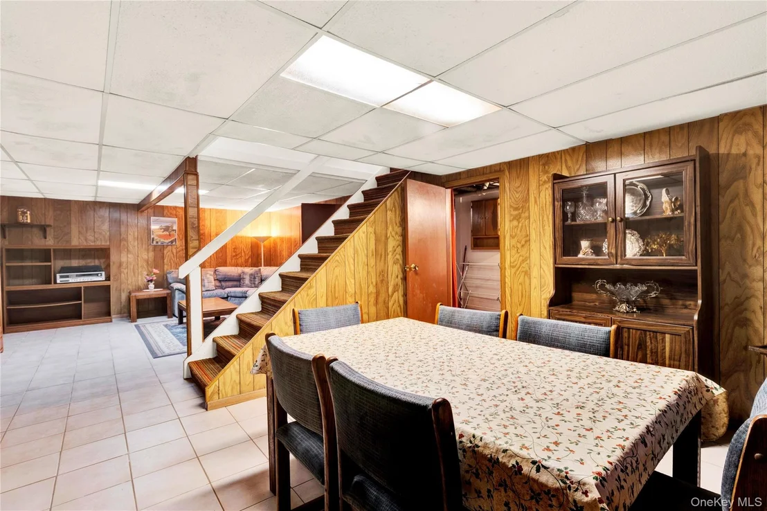 Photo of 152 Foster Boulevard