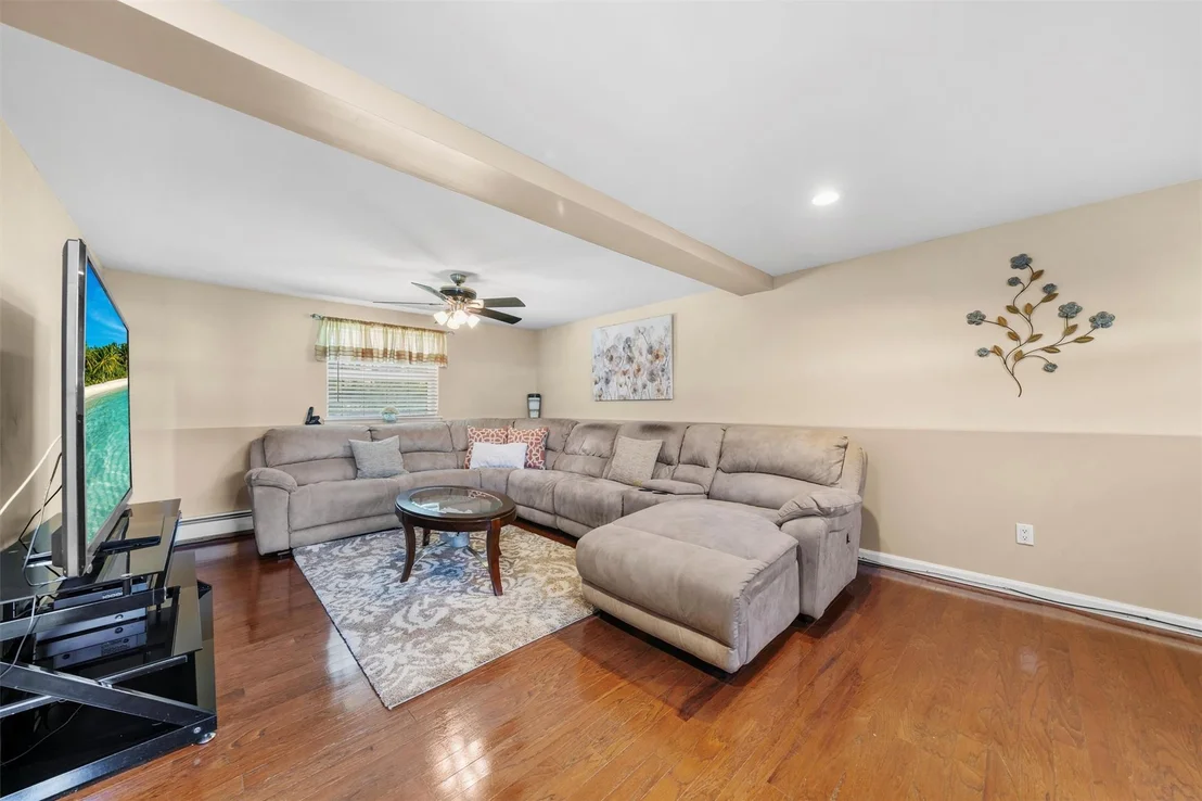 Photo of 18 Grant Drive