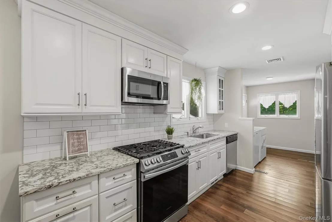 Photo of 72 Eastview Drive