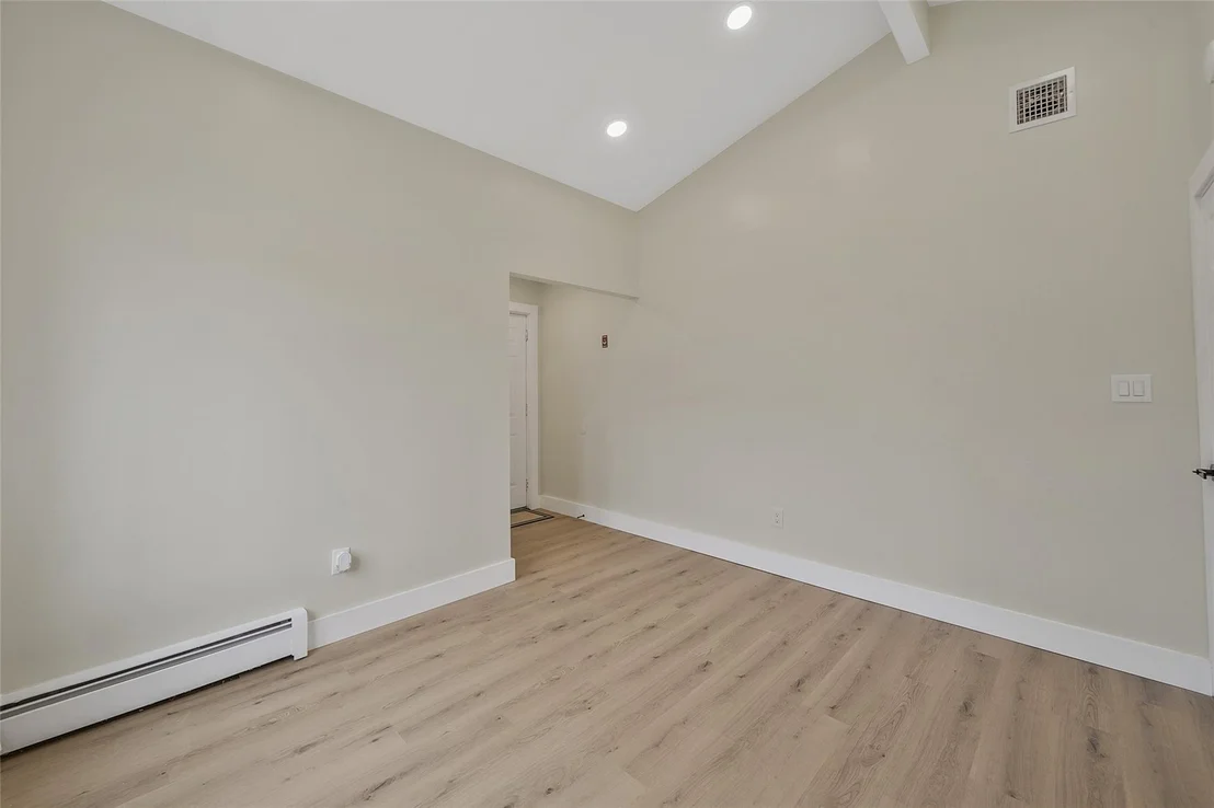 Photo of 28 Shady Lane