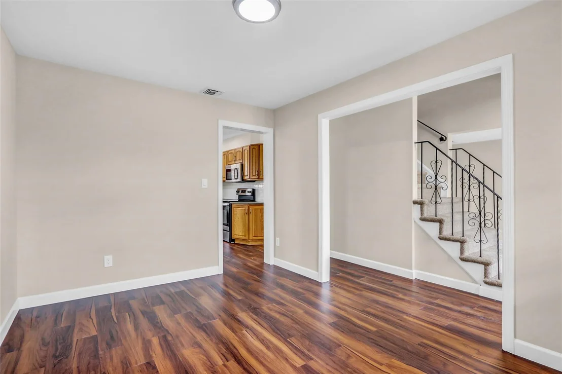 Photo of 219 Floyd Road