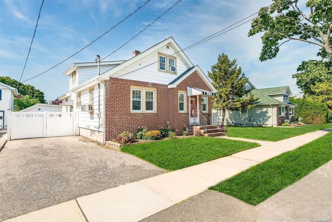 Photo of 32 Herbert Avenue