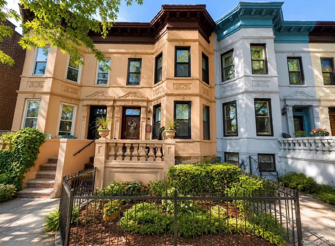 Photo of 91 72nd Street