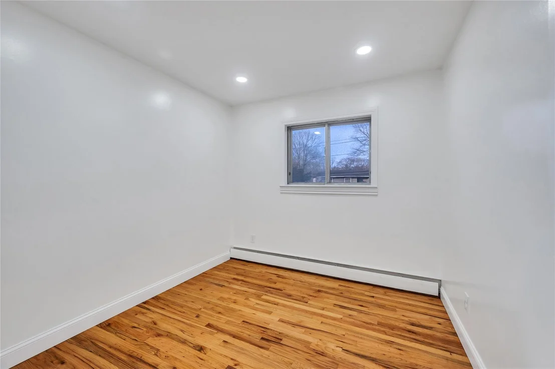 Photo of 24 40th Street