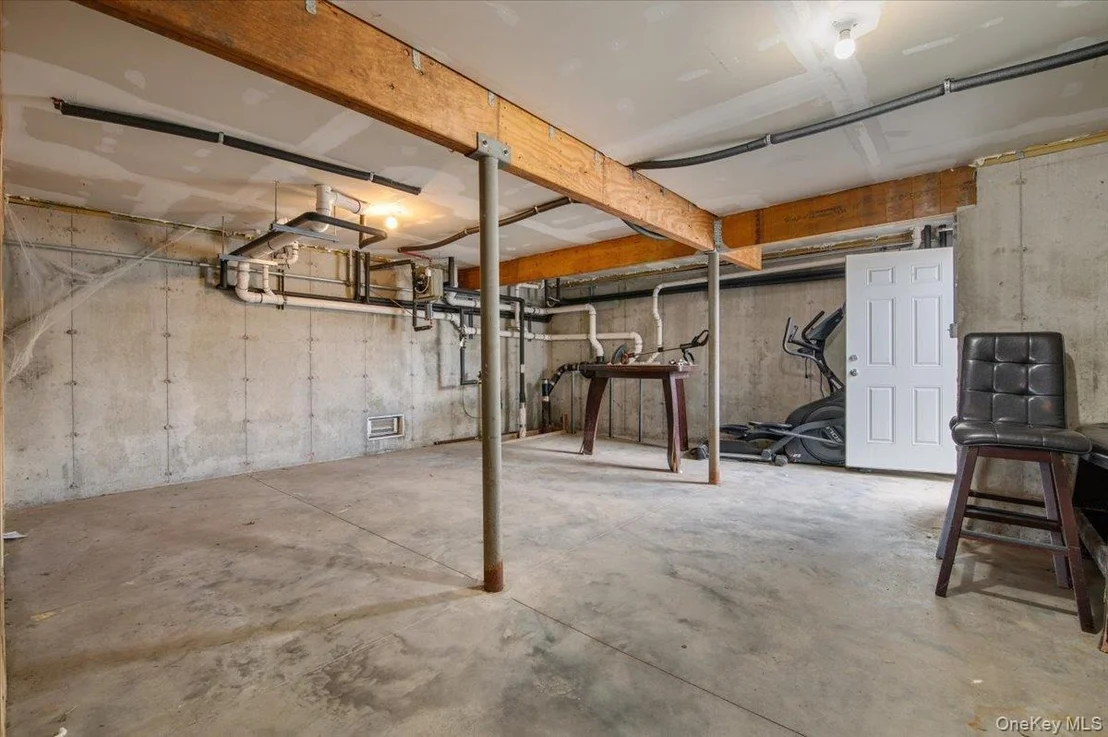 Photo of 653 Arthur Street