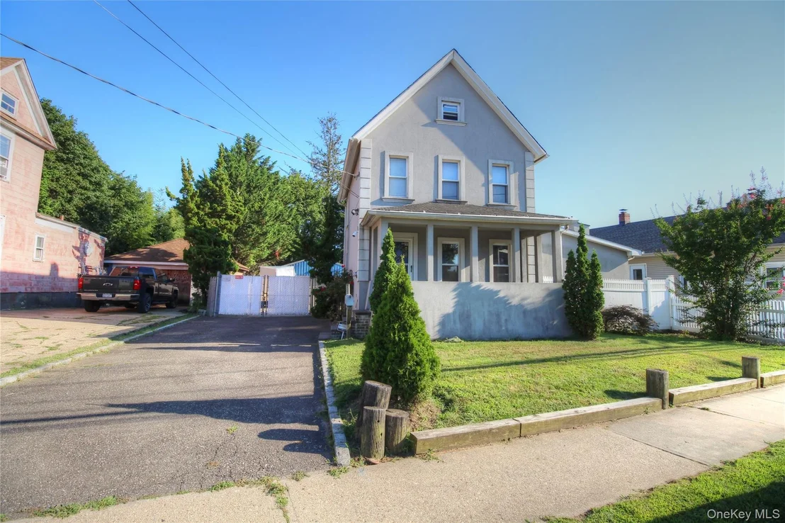 Photo of 451 Atlantic Avenue
