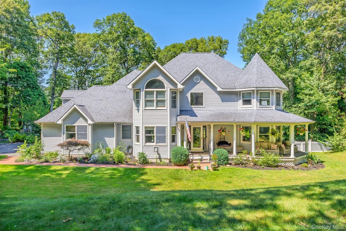 Photo of 10 Randall Road