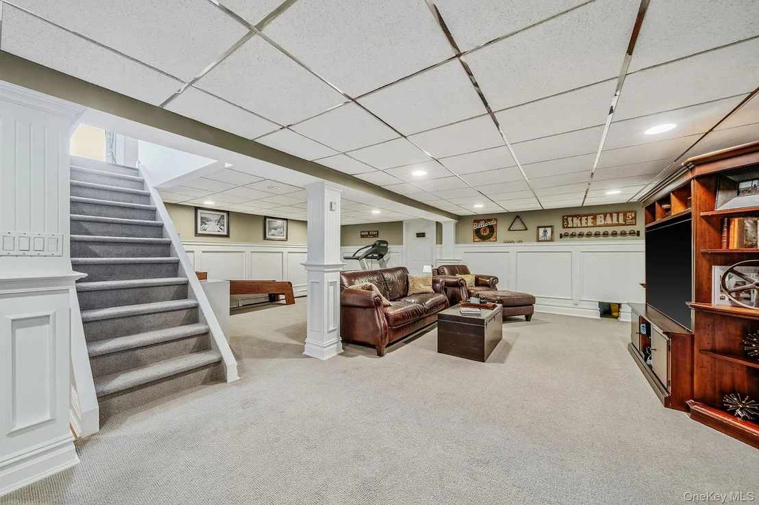 Photo of 36 Manitton Court