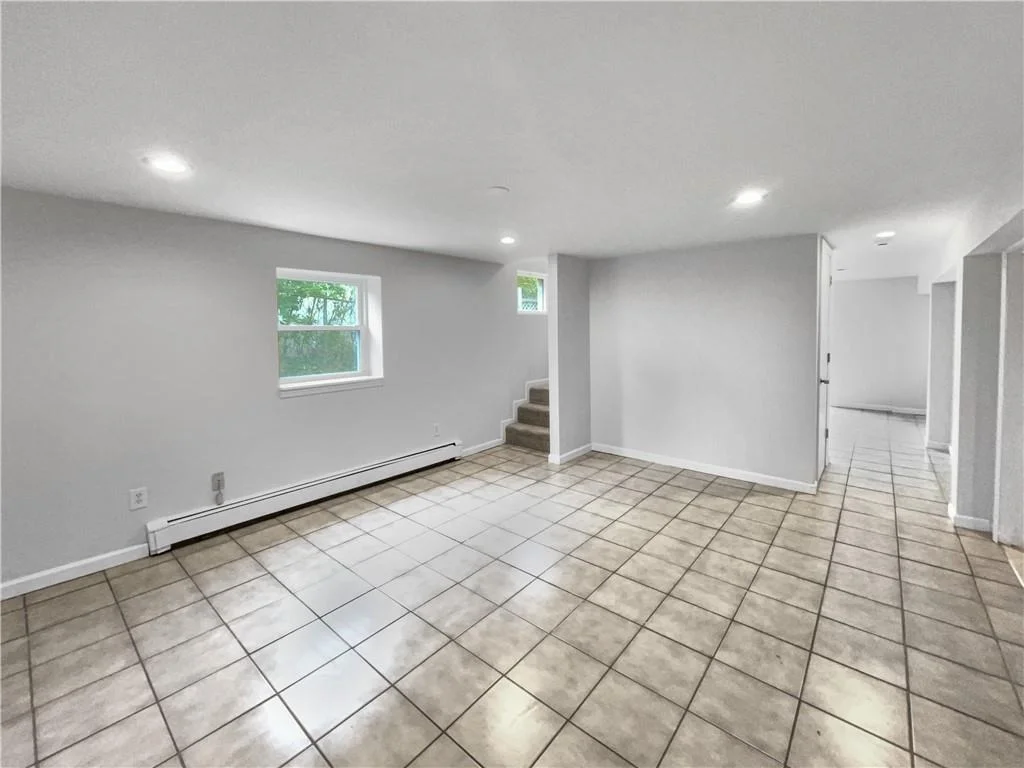 Photo of 35 Brookline Avenue