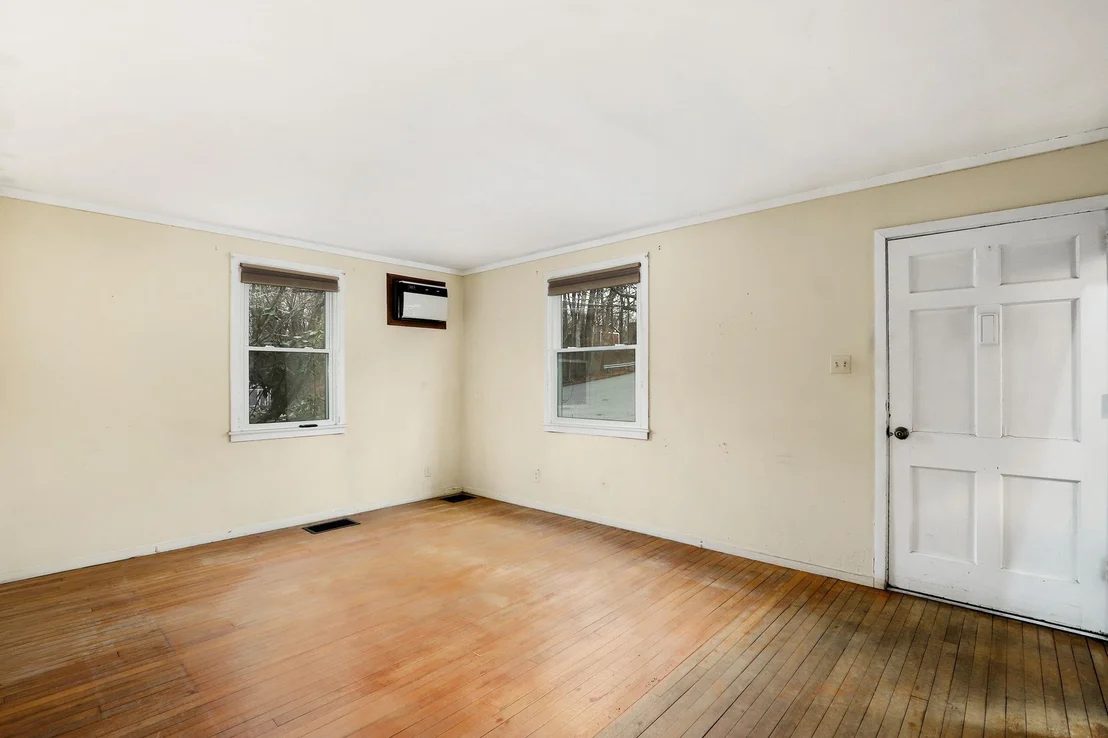 Photo of 882 King Street