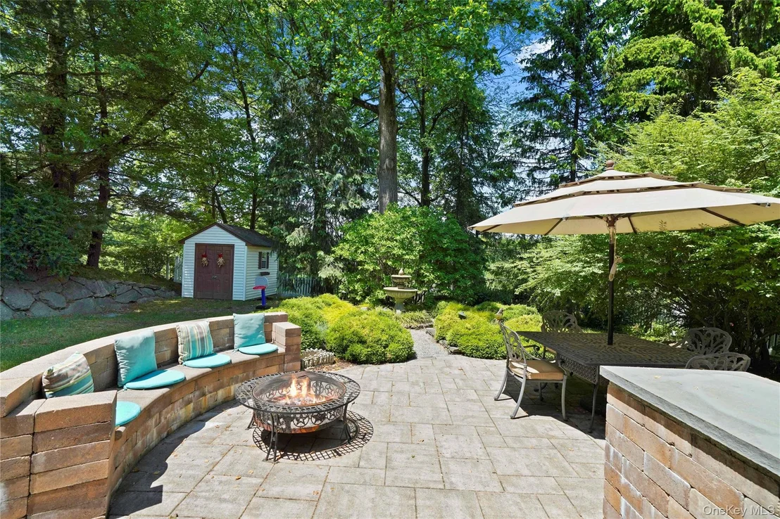 Photo of 2 Rochambeau Drive