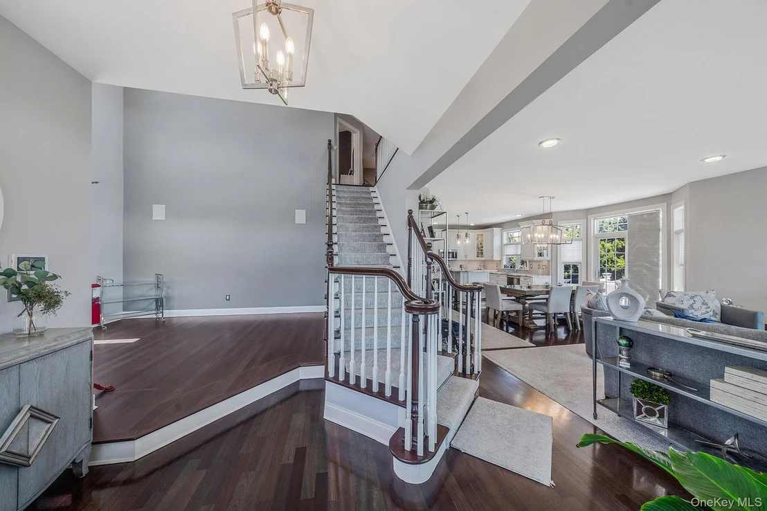 Photo of 9 Sunset Lane