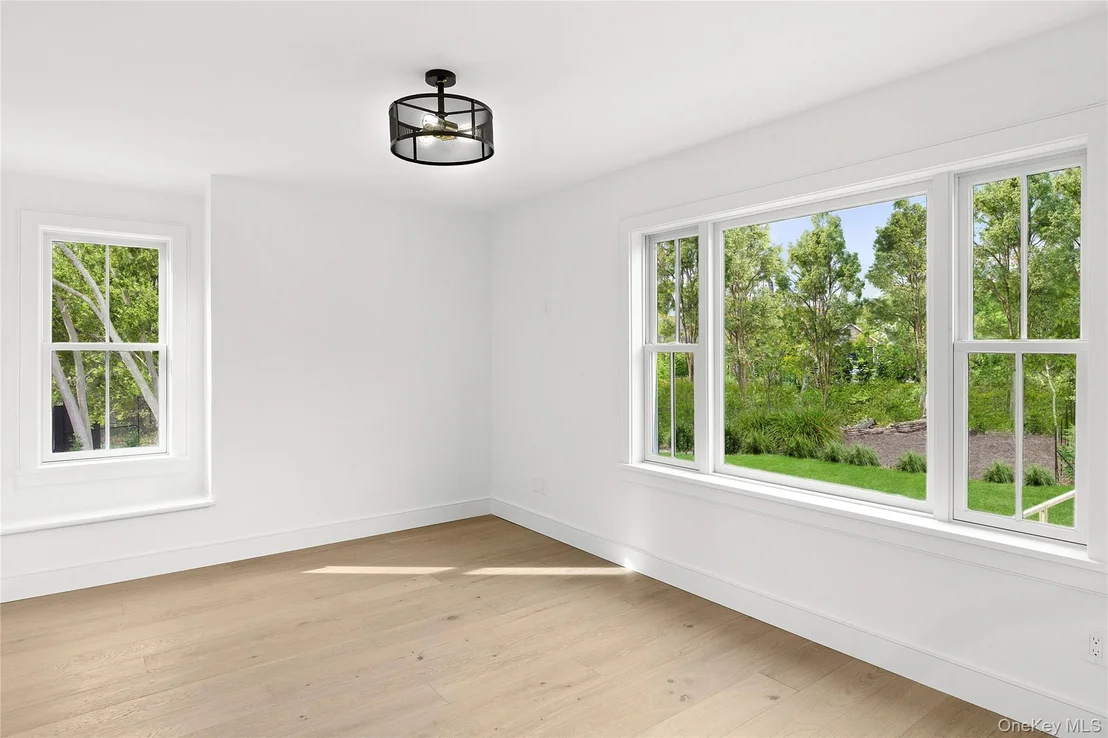 Photo of 5 Pheasant Lane