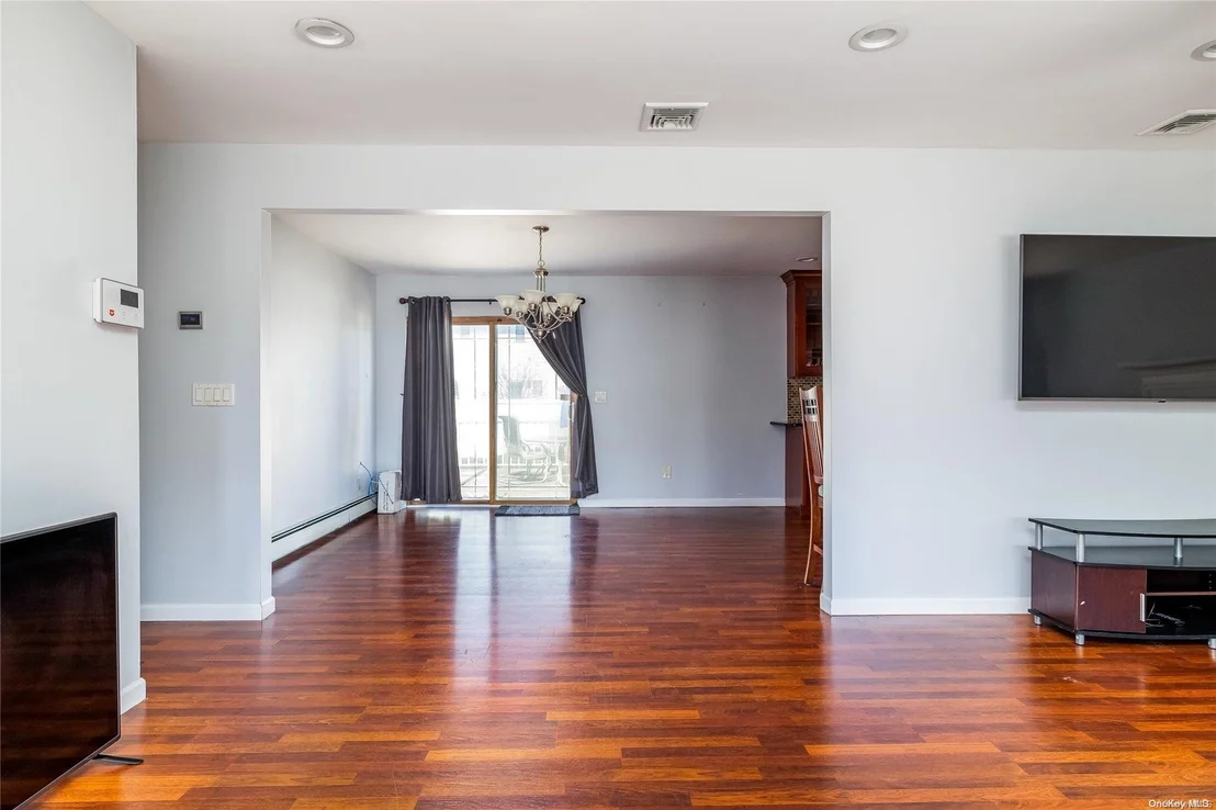 Photo of 240 45th Street