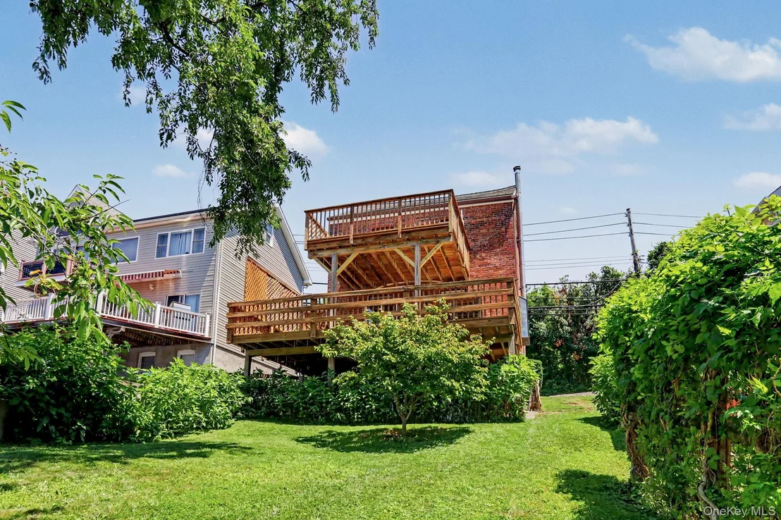 Photo of 33 Cedar Lane