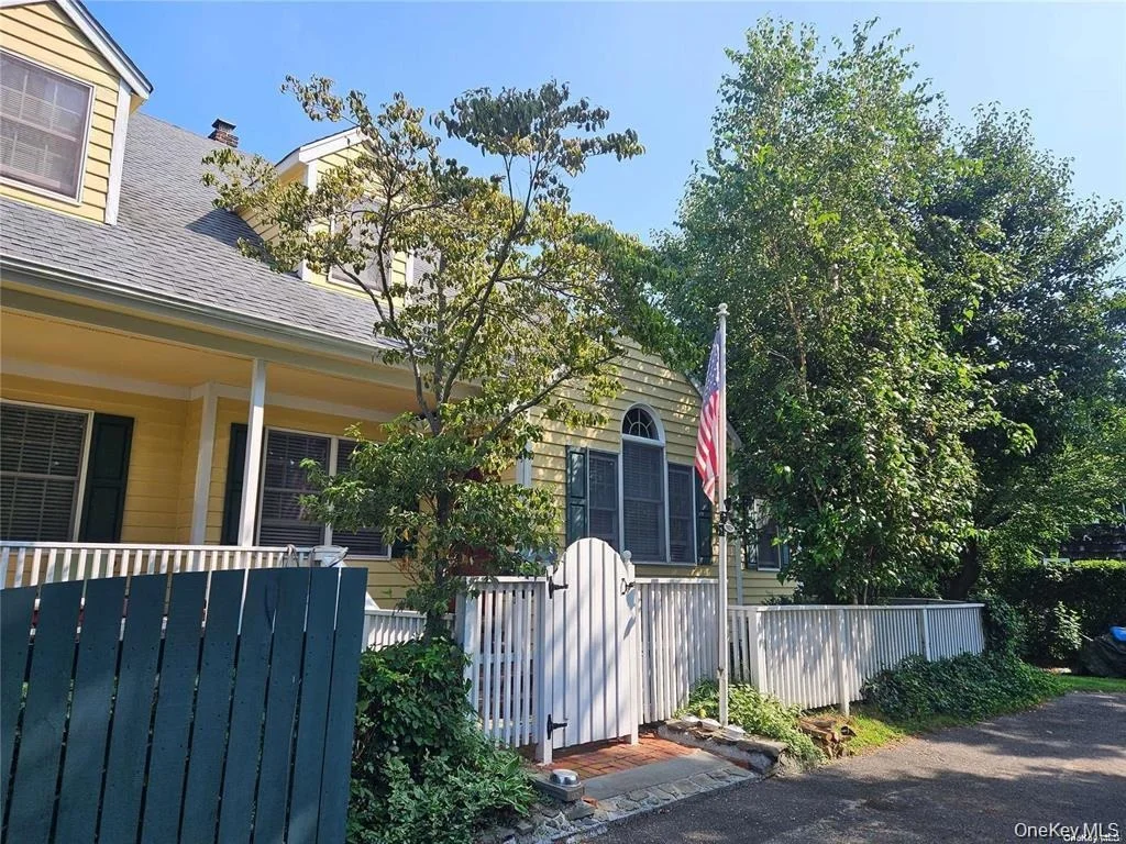 Photo of 10 Phyllis Road