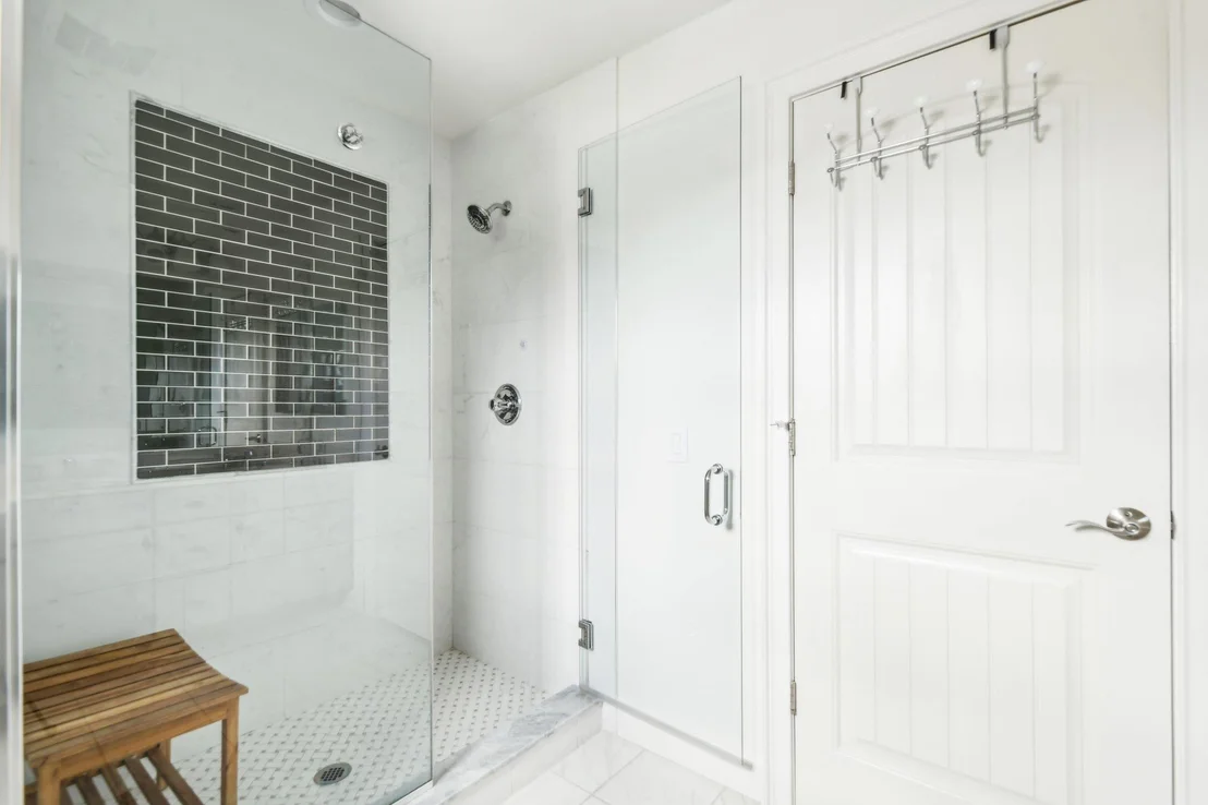 Photo of 38 Baycrest Avenue
