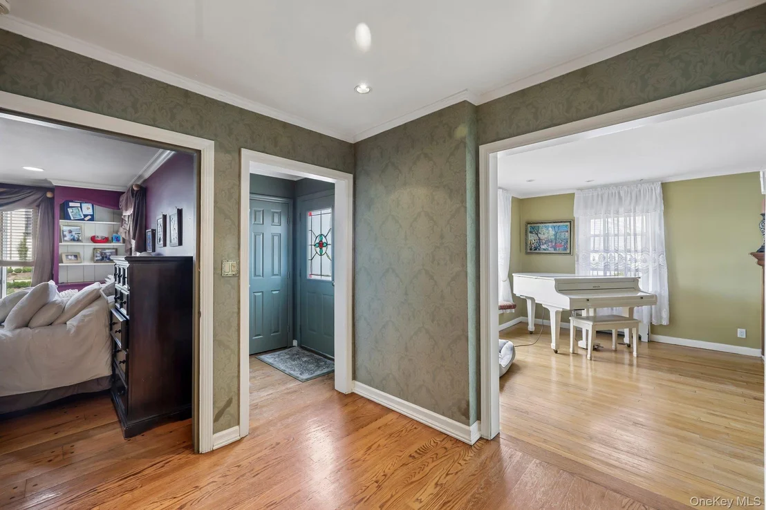 Photo of 1304 Harbor Road