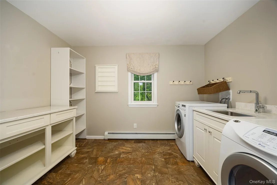 Photo of 76 Rockledge Drive