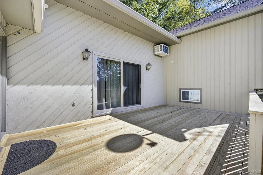 Photo of 8 Peach Road