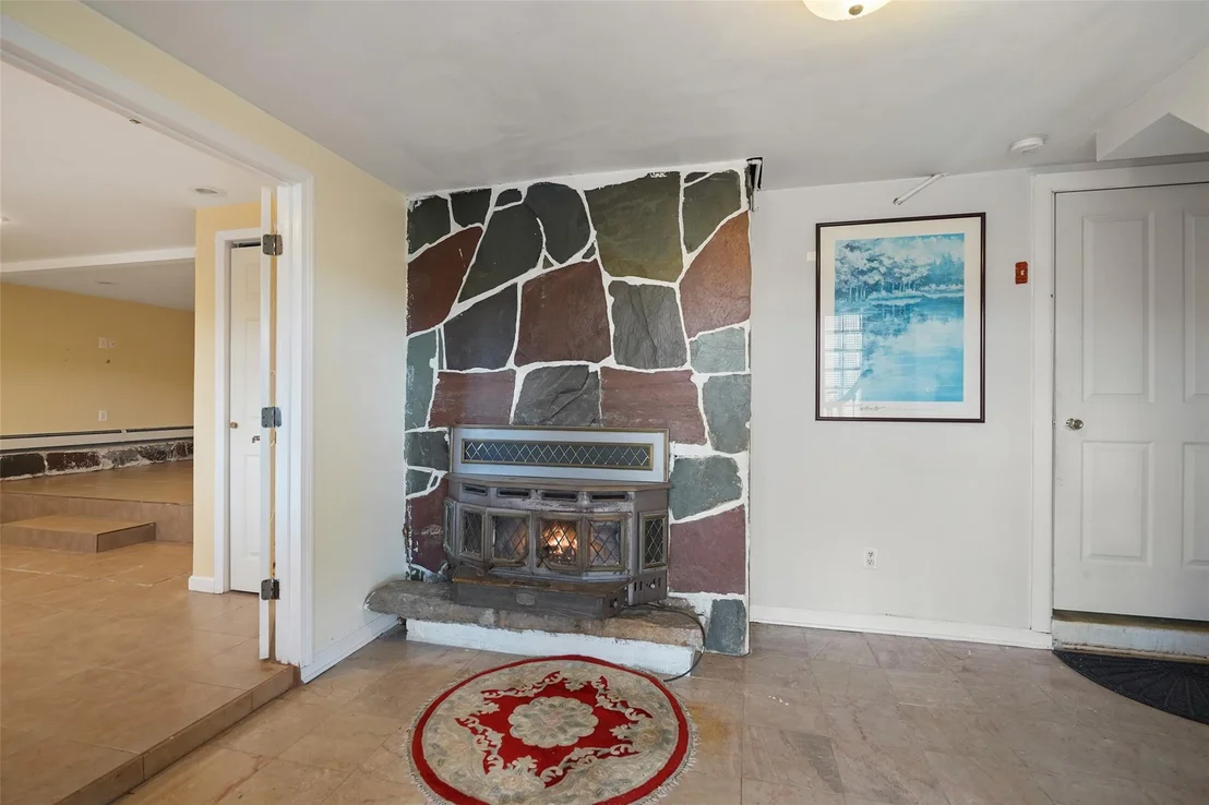 Photo of 24 Buttonwood Road