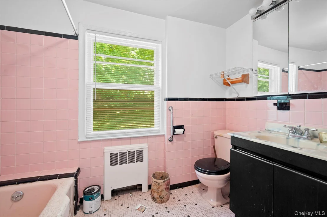 Photo of 74 Jervis Road